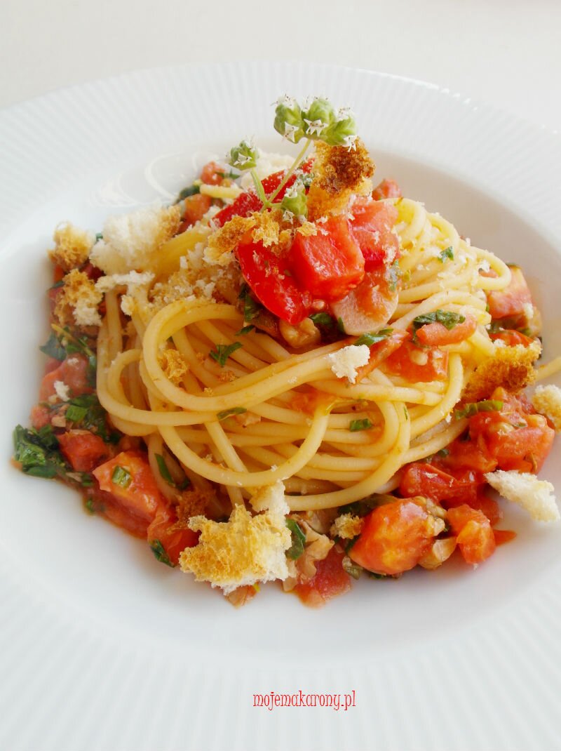 spaghetti-z-pomidorami