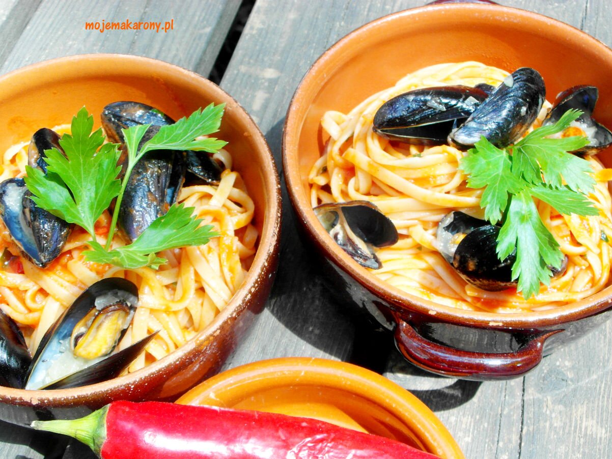 spaghetti-z-owocami-morza