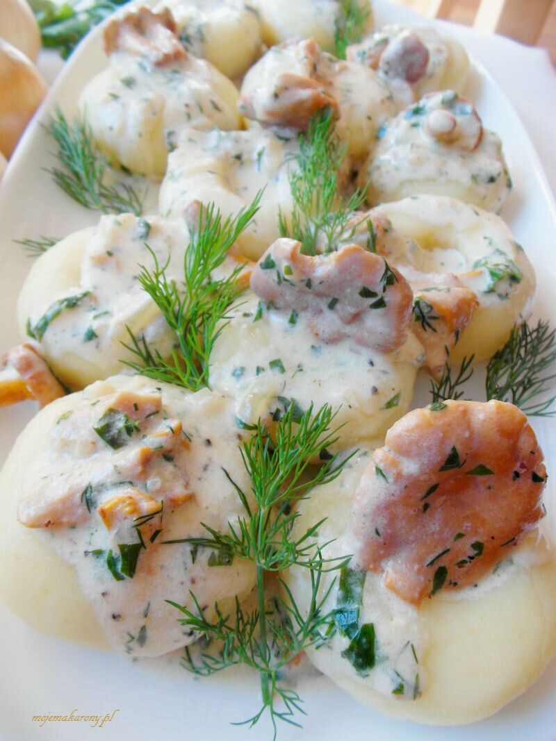 kluski-z-sosem