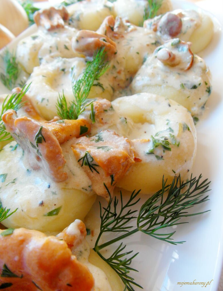 kluski-z-sosem